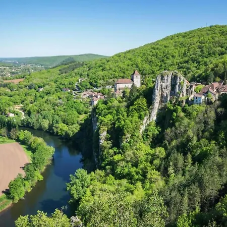 Dordogne Poolside Escape, Cleaning Included