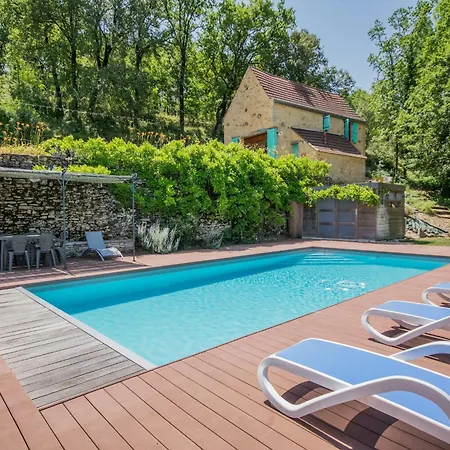 Dom wakacyjny Dordogne Poolside Escape, Cleaning Included
