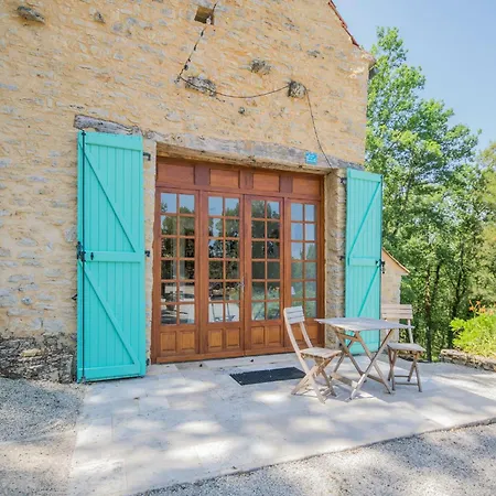 Dom wakacyjny Dordogne Poolside Escape, Cleaning Included Lavercantière