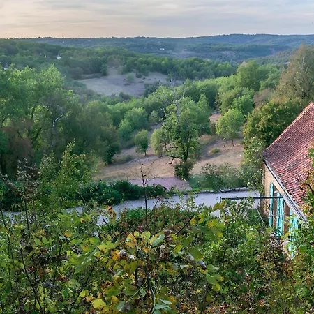 Dom wakacyjny Dordogne Poolside Escape, Cleaning Included *